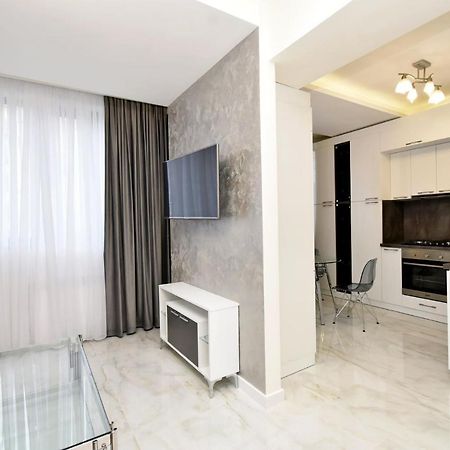 Apart House In Centr Koghbaci Strit เยเรวาน ภายนอก รูปภาพ