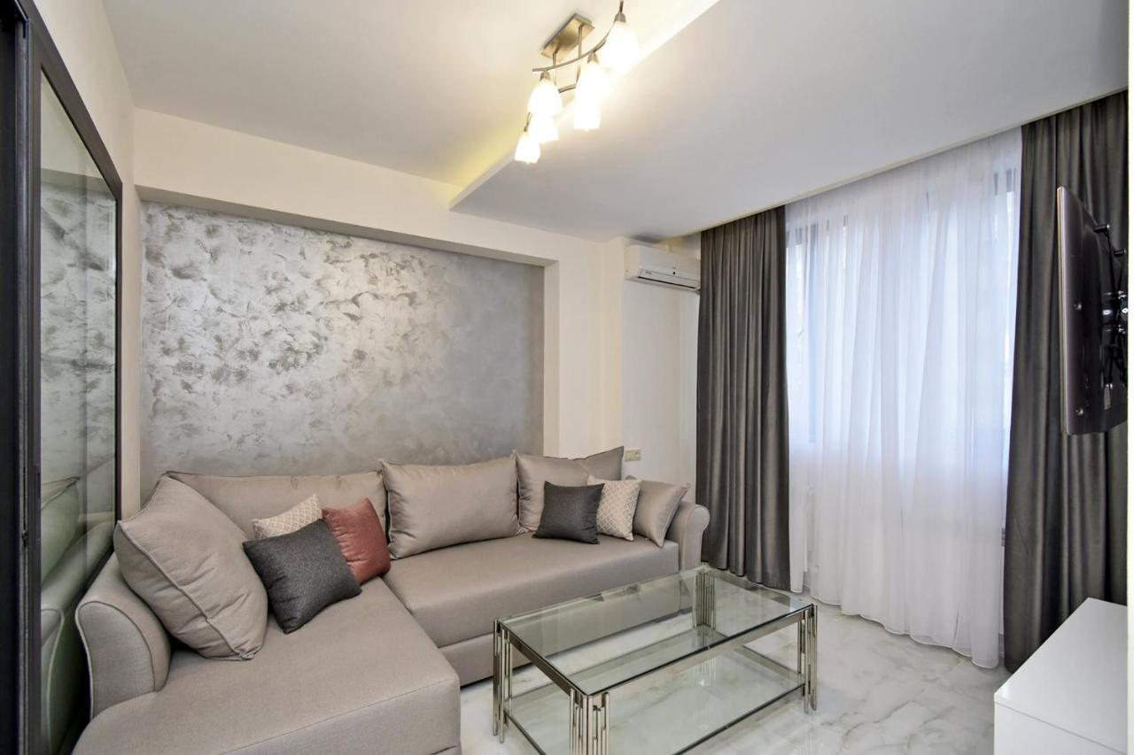 Apart House In Centr Koghbaci Strit เยเรวาน ภายนอก รูปภาพ